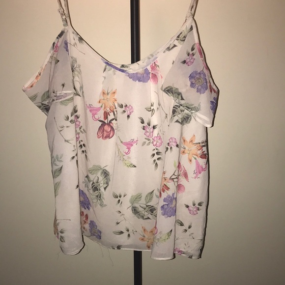 Floral printed blouse! - Picture 1 of 2
